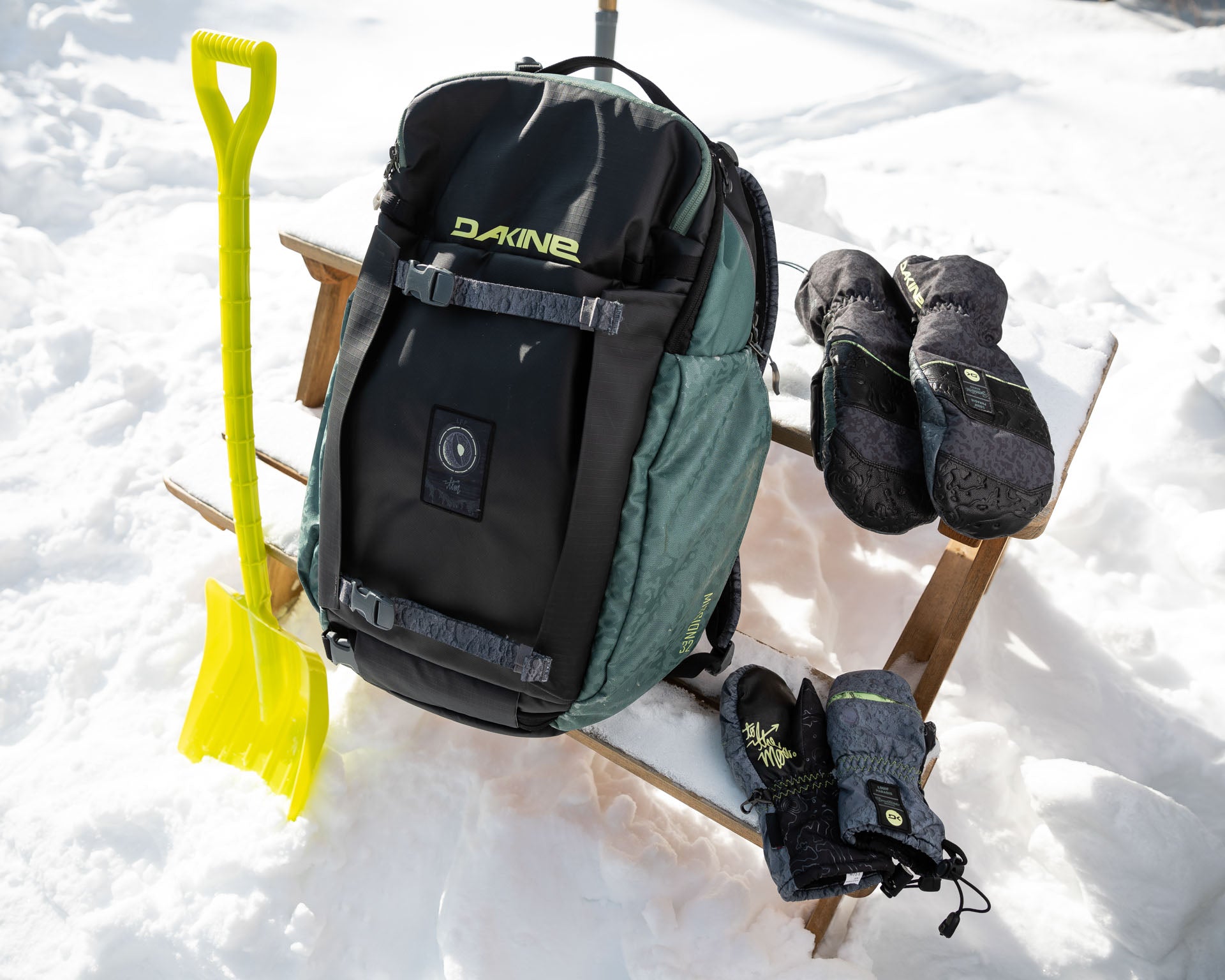 Team Excursion GORE-TEX Mitt - Louif Paradis