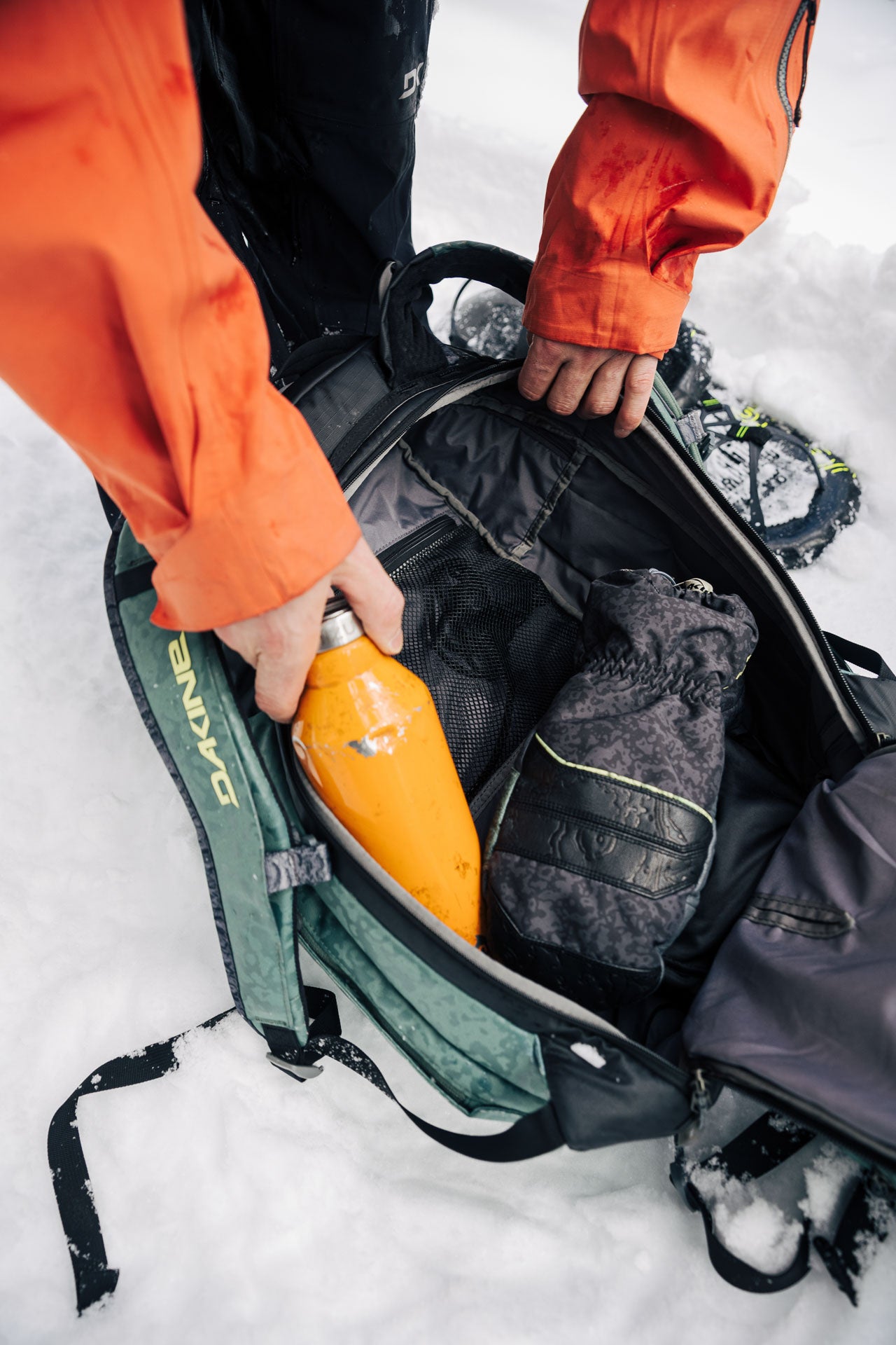 Team Excursion GORE-TEX Mitt - Louif Paradis