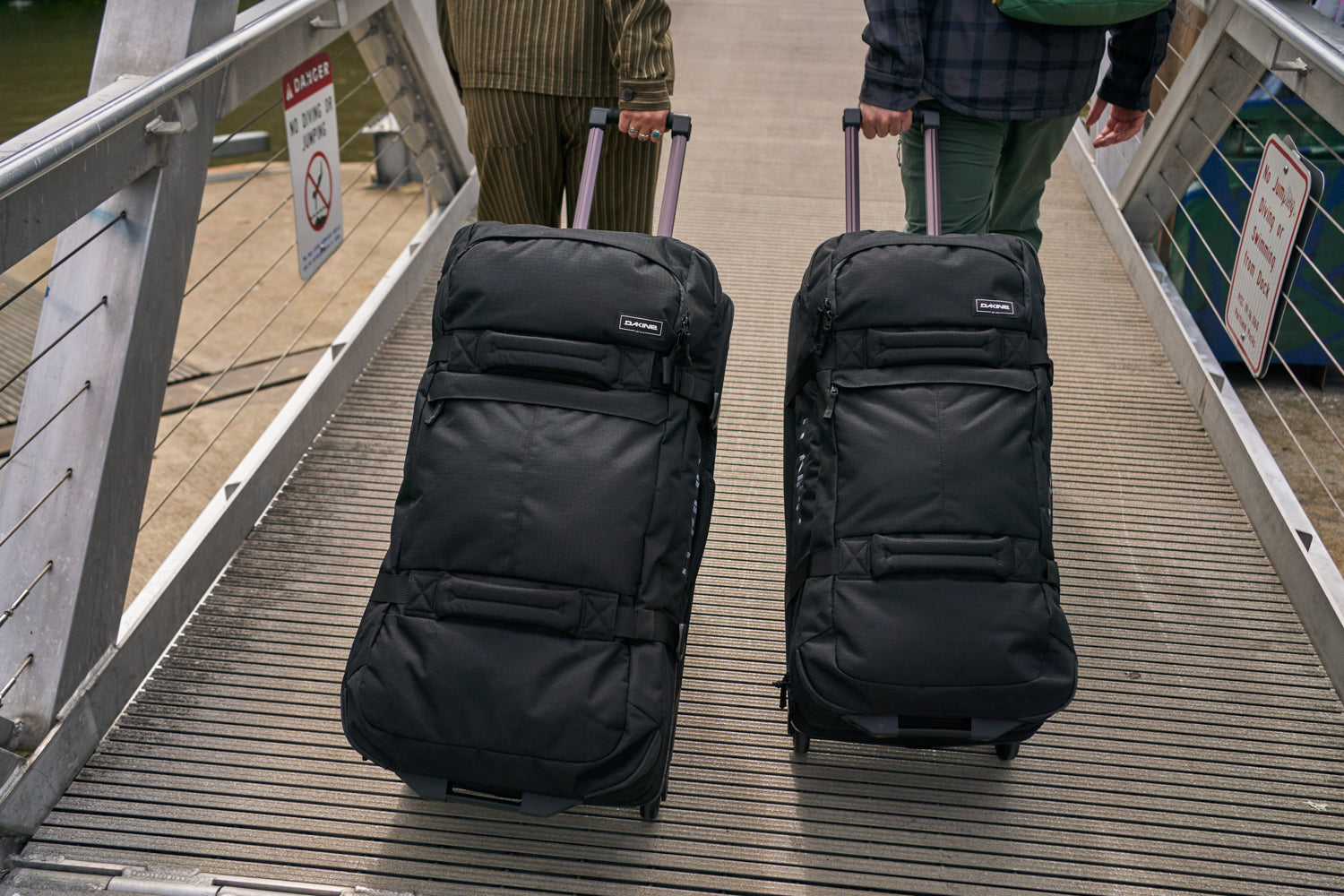 Split Roller Bag 110L - Midnight Blooms