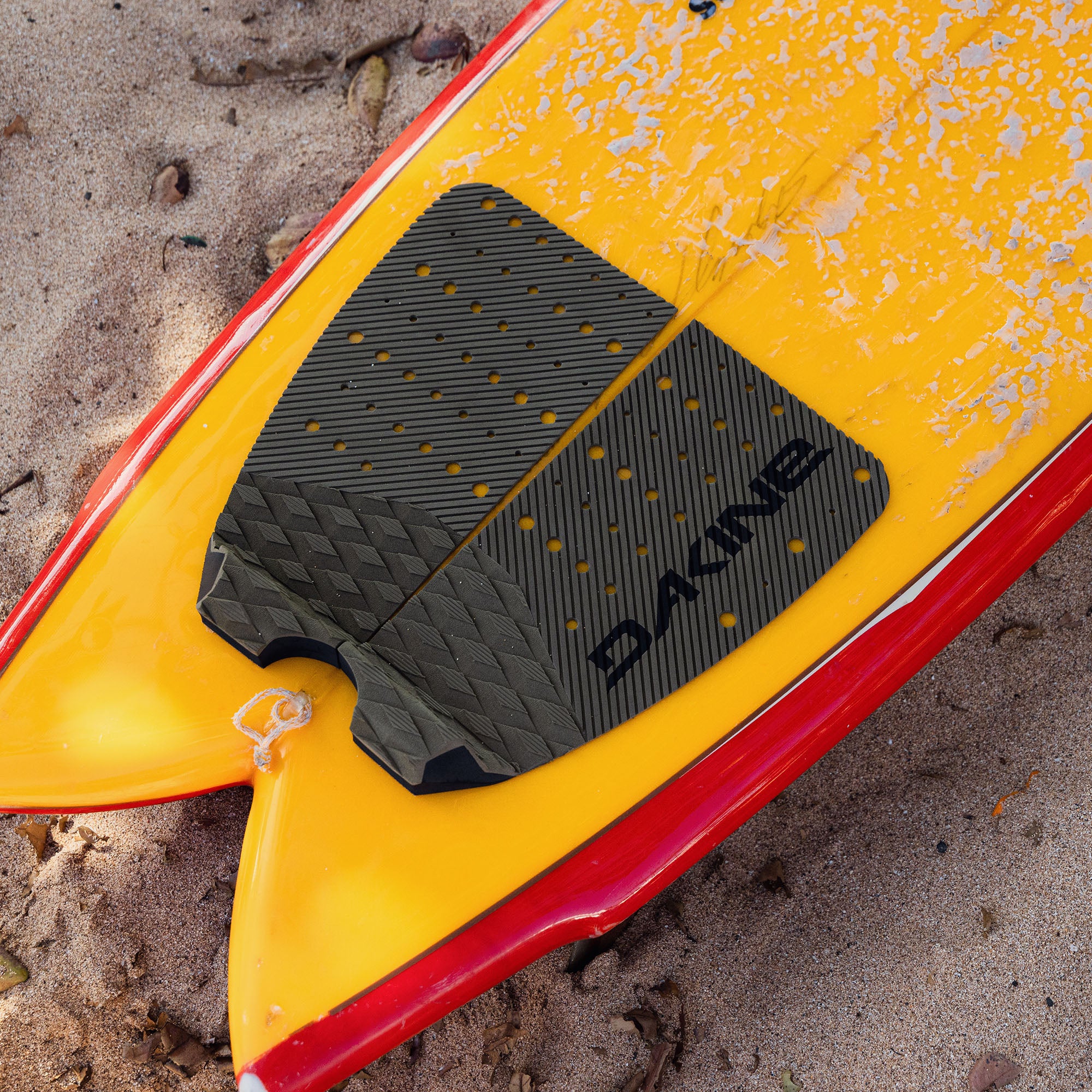 Team Mission Surf Traction Pad - Dark Olive